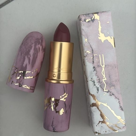 NWT MAC Cosmetics Lipstick Natural Born Leader - Picture 4 of 5
